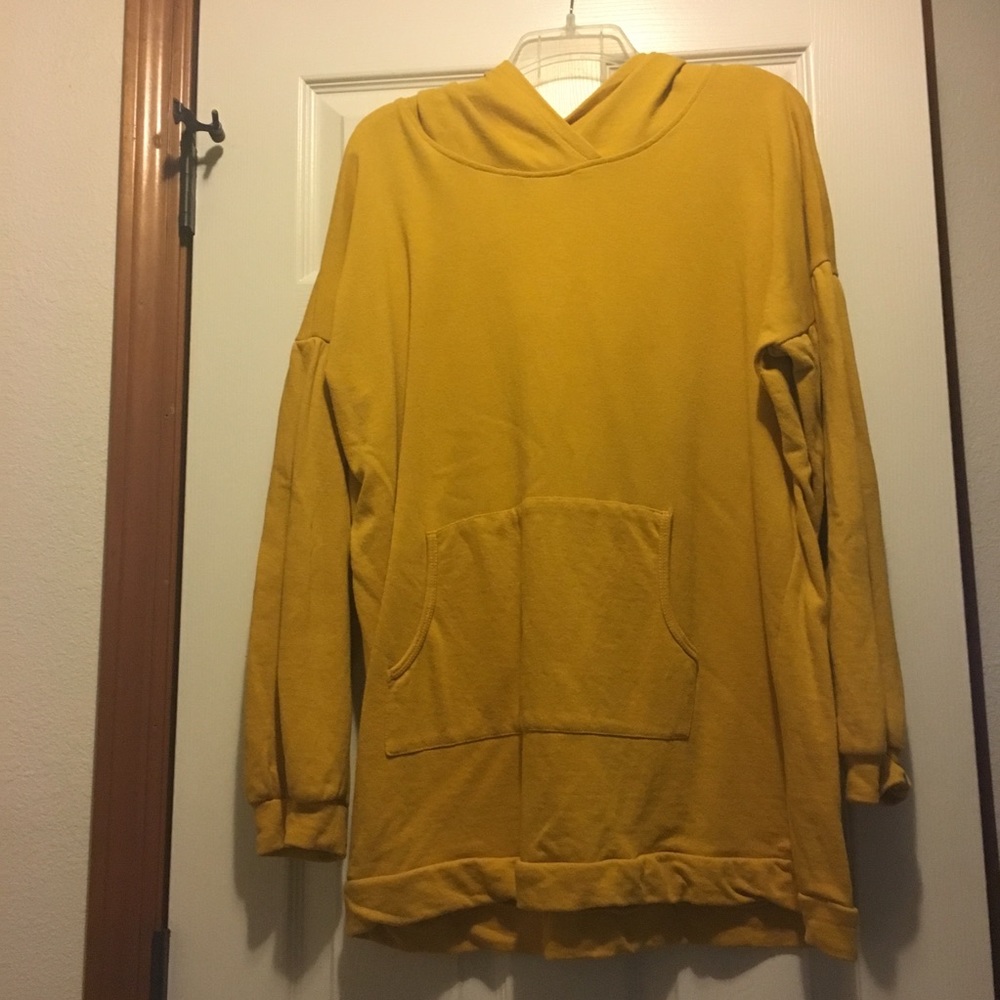 NWOT Agnes & Dora XL puff sleeve fleece pullover